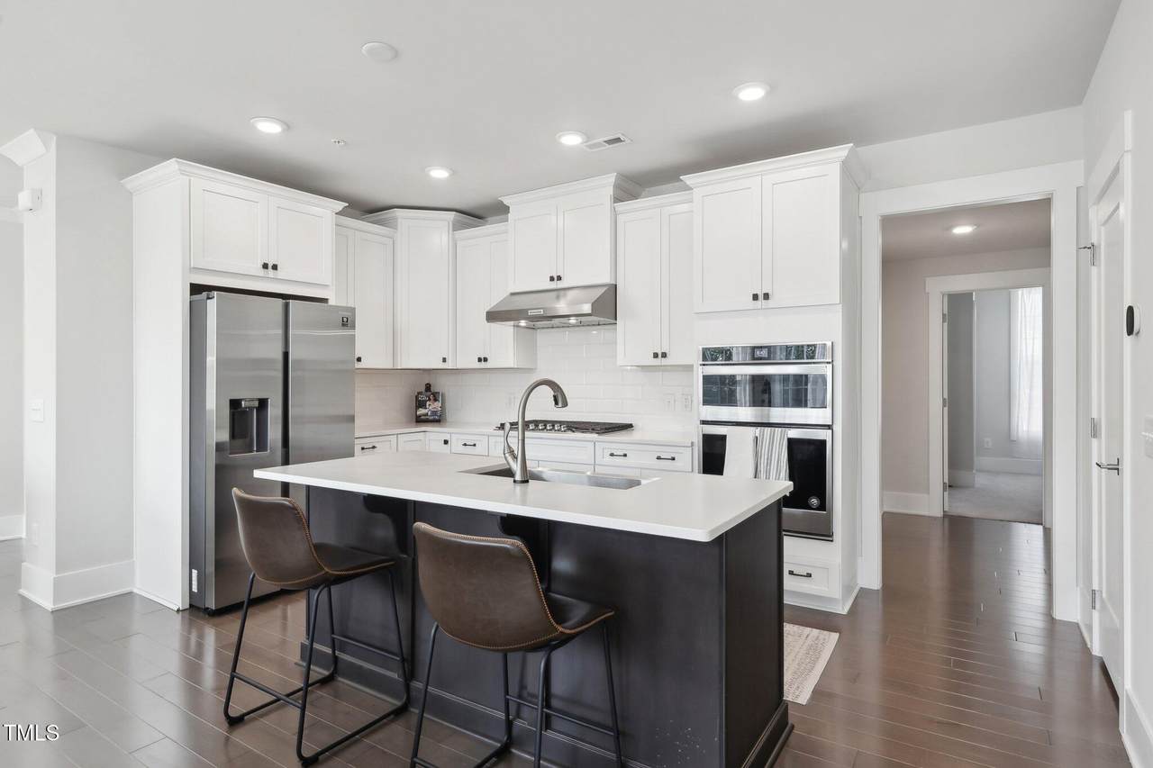 10320 Sablewood Drive - Photo 1