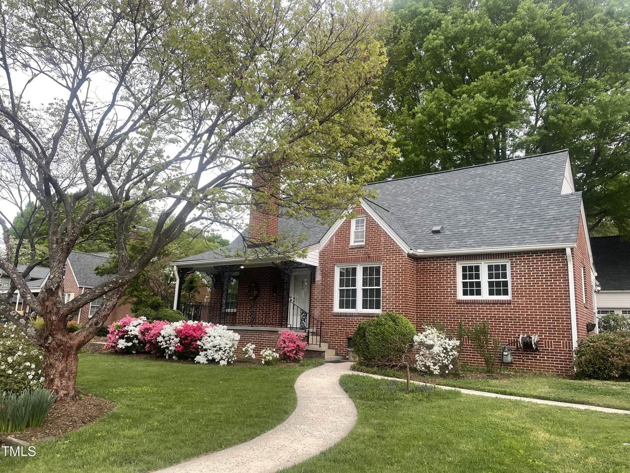612 Parkway Boulevard - Photo 1