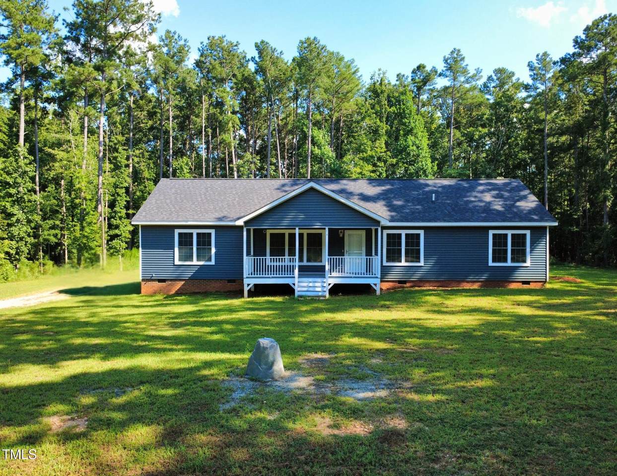 1010 Pool Rock Road - Photo 1