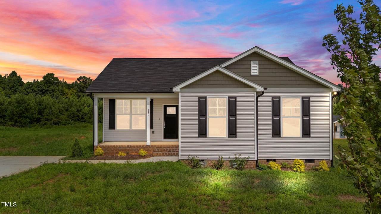 140 Brookhaven Drive - Photo 1