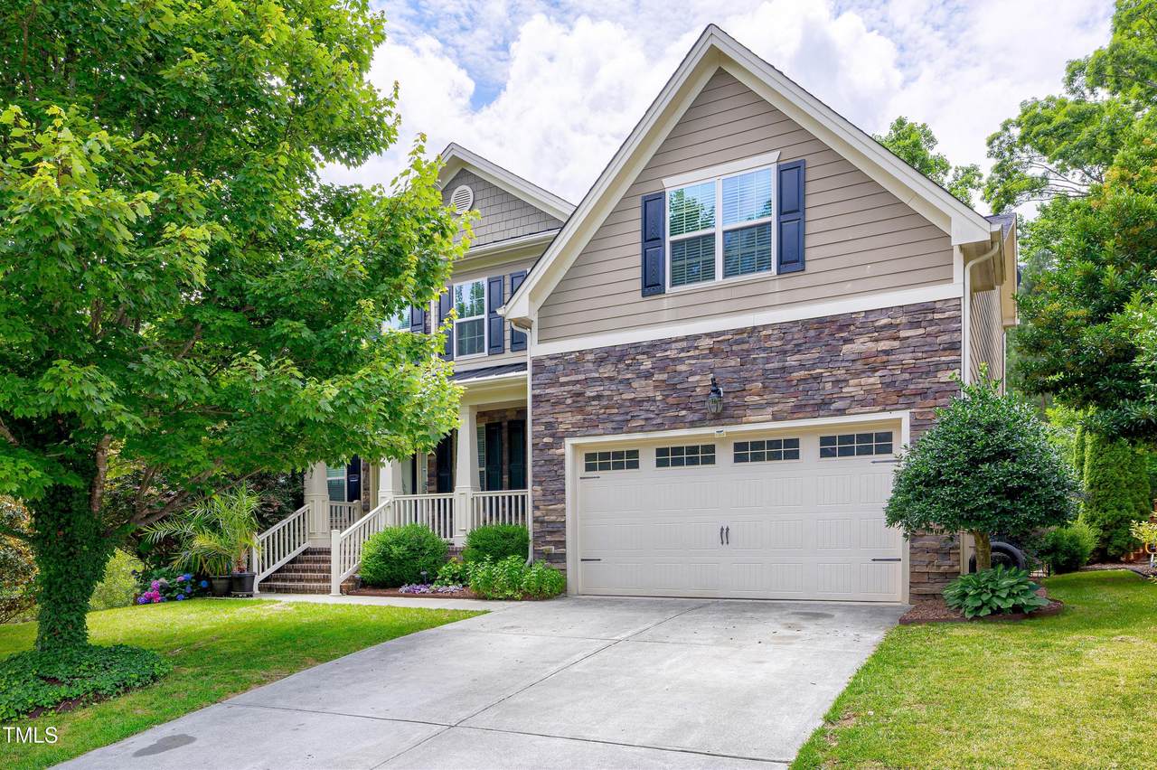 112 Briarfield Drive - Photo 1