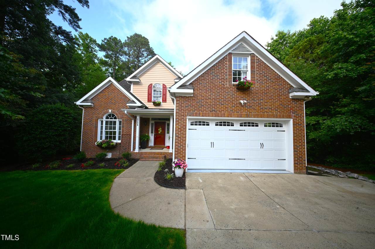 111 Ferncroft Court - Photo 1