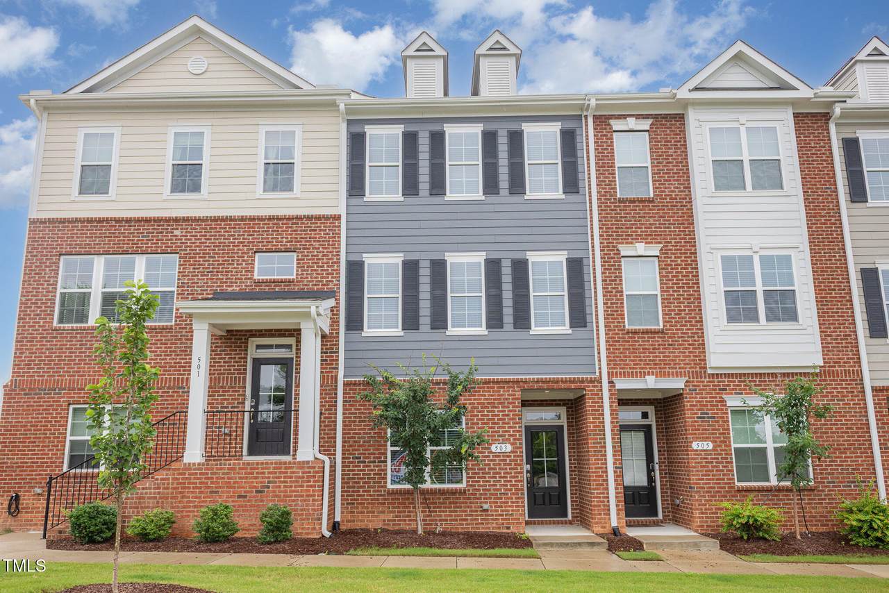 503 Gateway Townes Boulevard - Photo 1