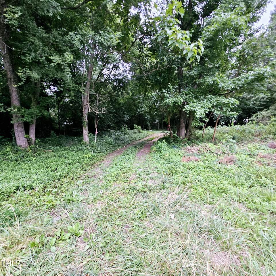 1722 Vicksboro Road - Photo 1