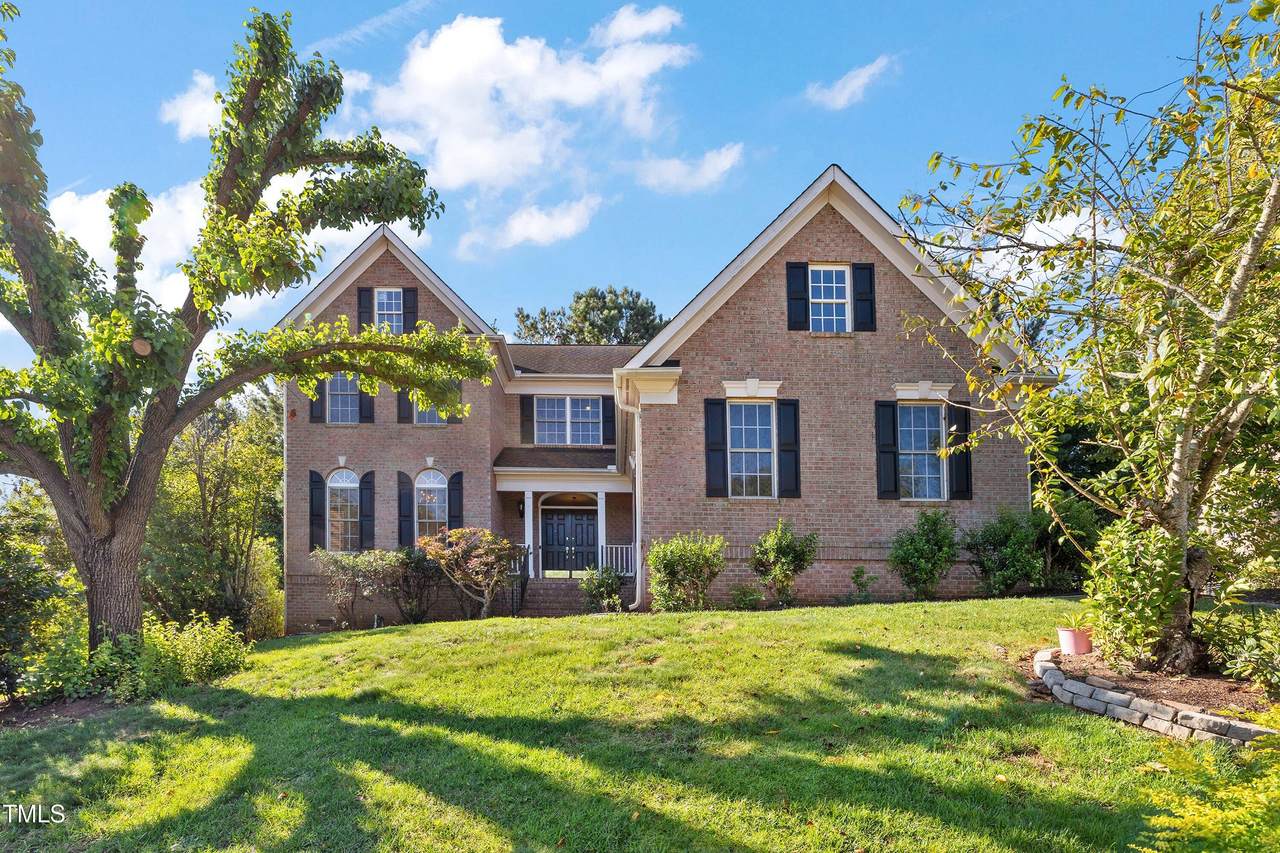 9109 Club Hill Drive - Photo 1