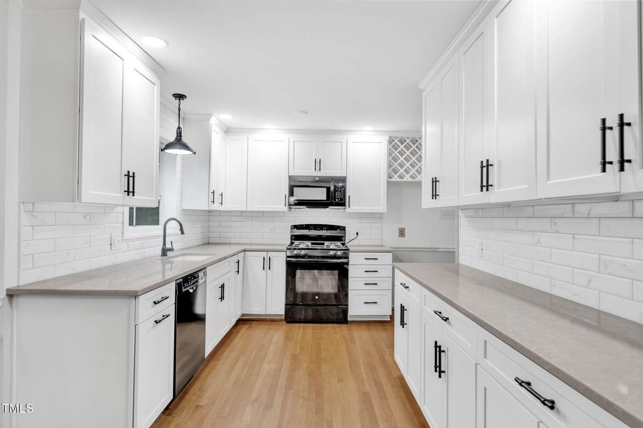 408 Brookcliff Lane - Photo 1