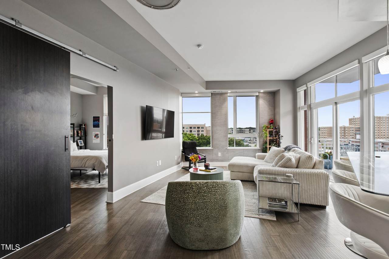 400 North Street - Photo 1