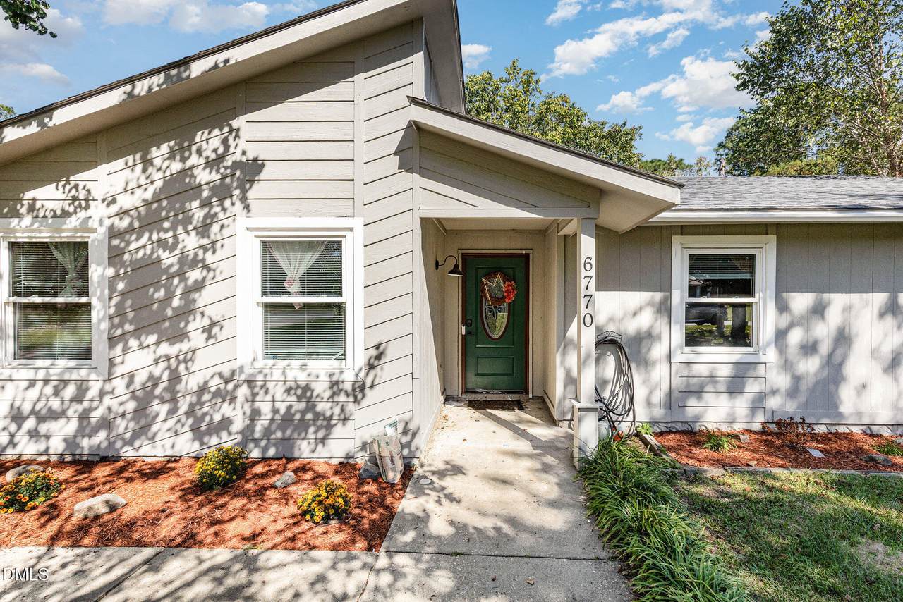 6770 Weeping Water Run - Photo 1