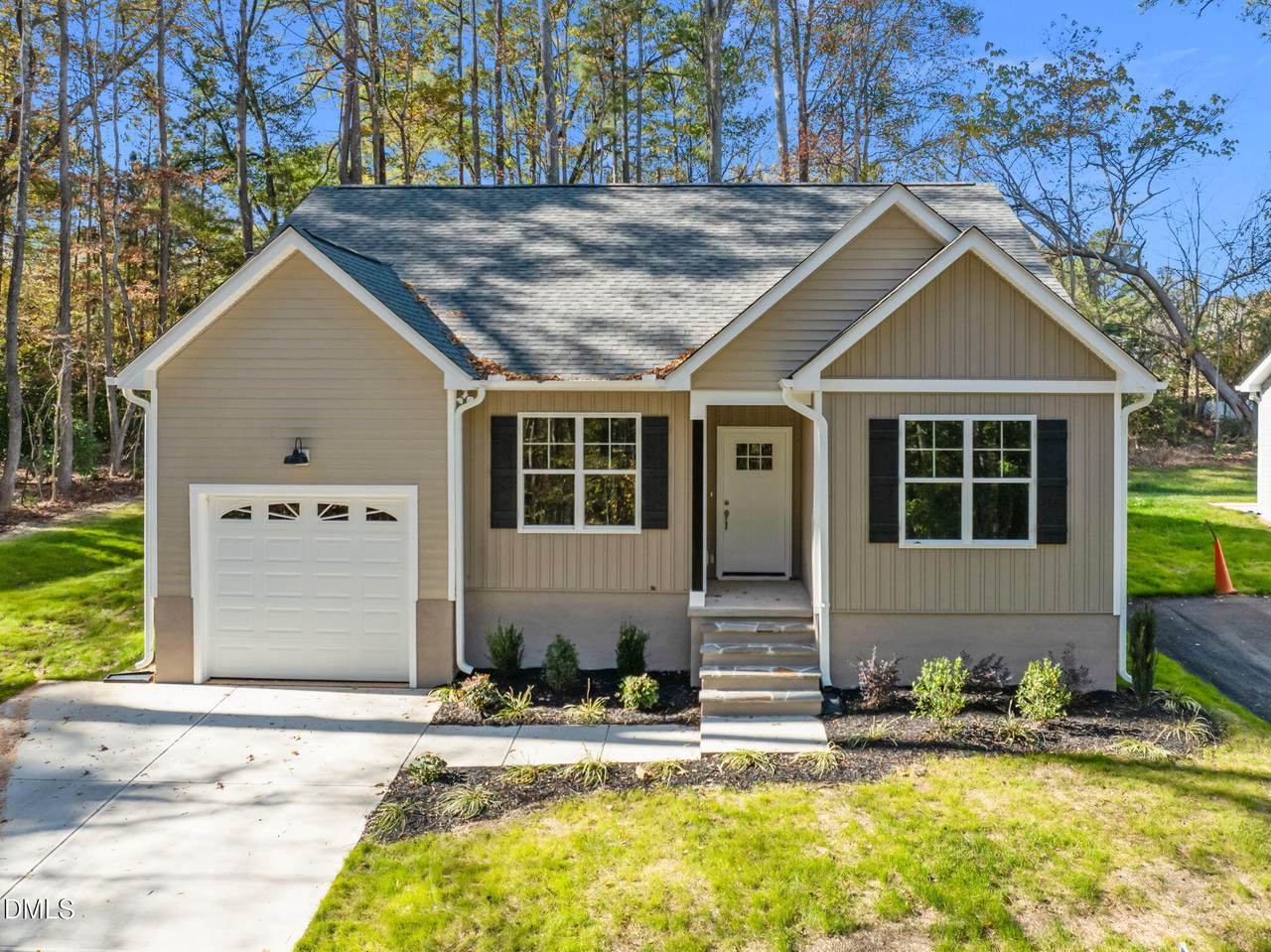 220 College Street - Photo 1