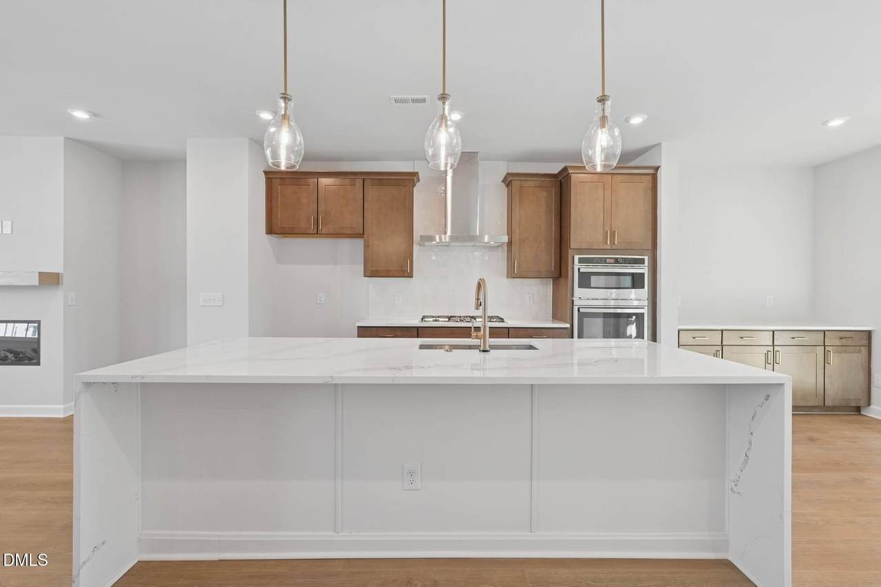 4715 Mint Leaf Lane - Photo 1