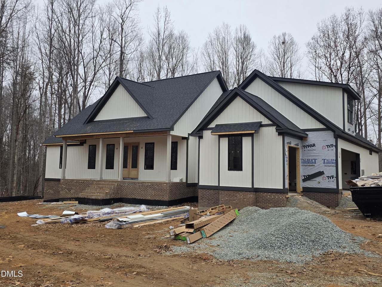 1420 Mccray Road - Photo 1