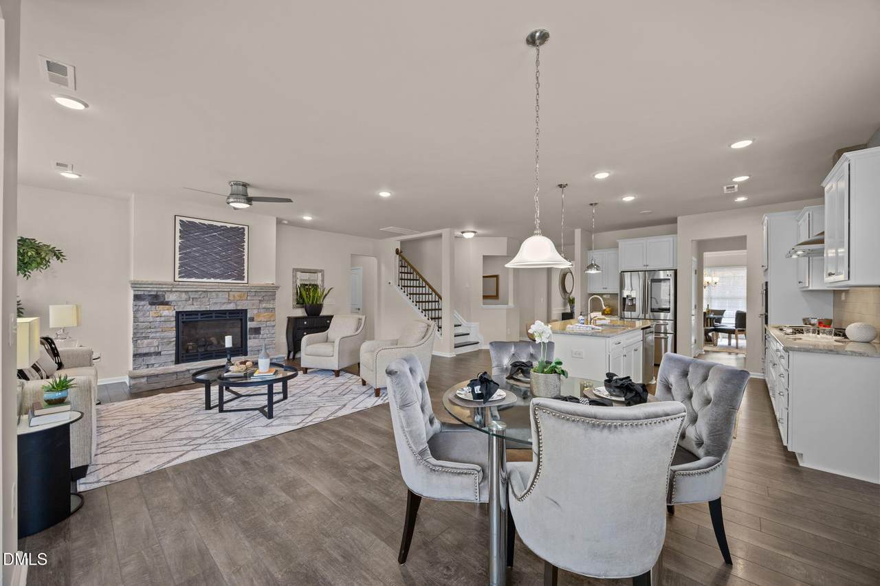 217 Oakmere Drive - Photo 1