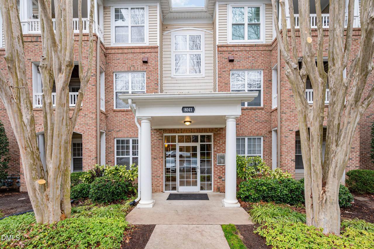 8041 Allyns Landing Way - Photo 1