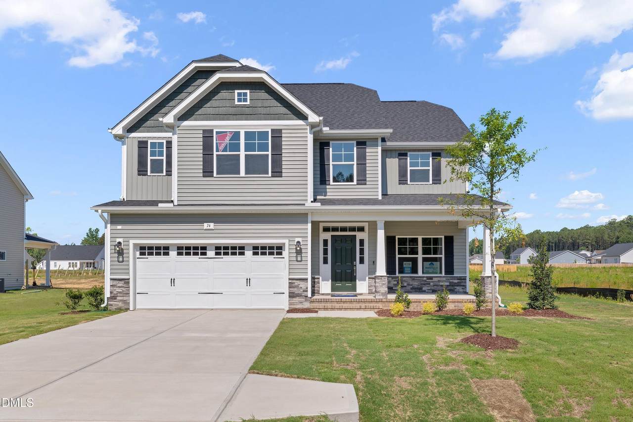 74 Cardovia Way - Photo 1