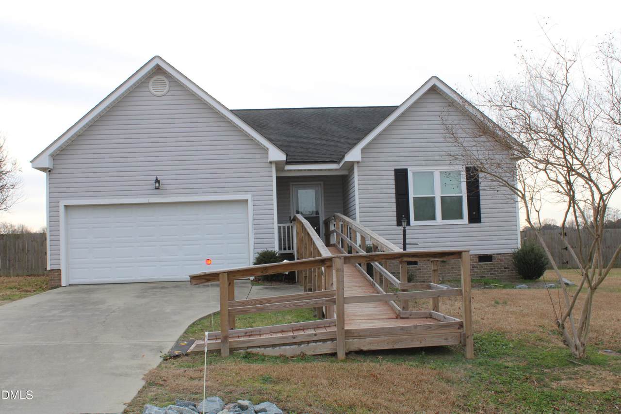 212 Sunridge Lane - Photo 1