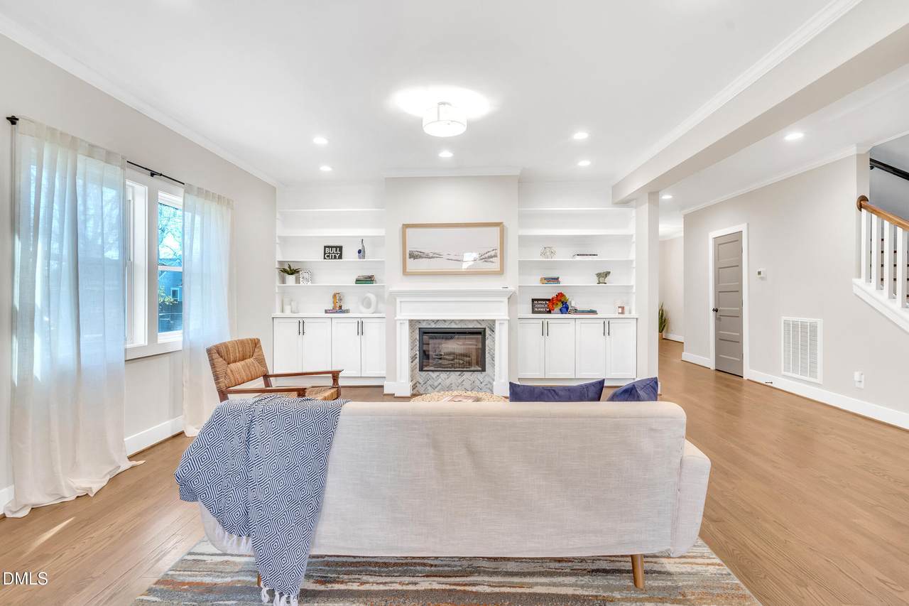 701 Eva Street - Photo 1