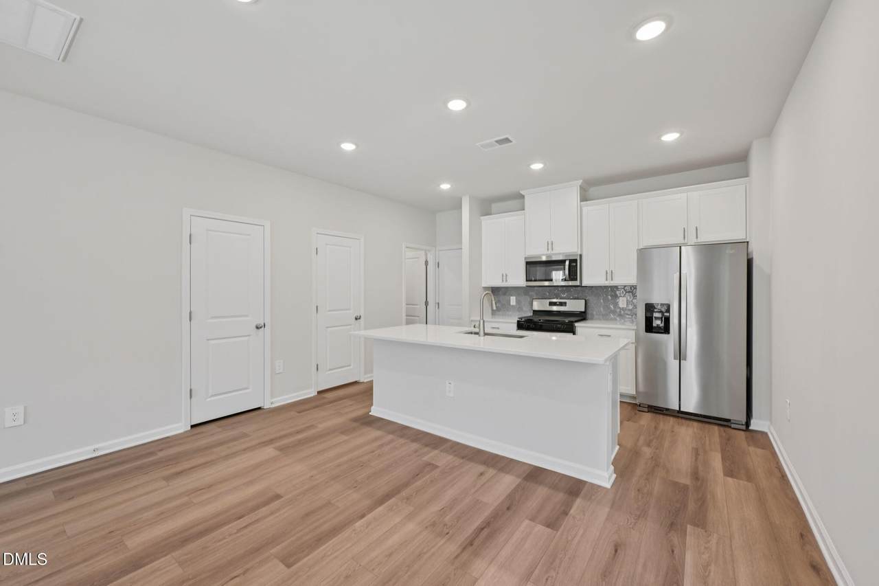 3516 Rosebush Drive - Photo 1