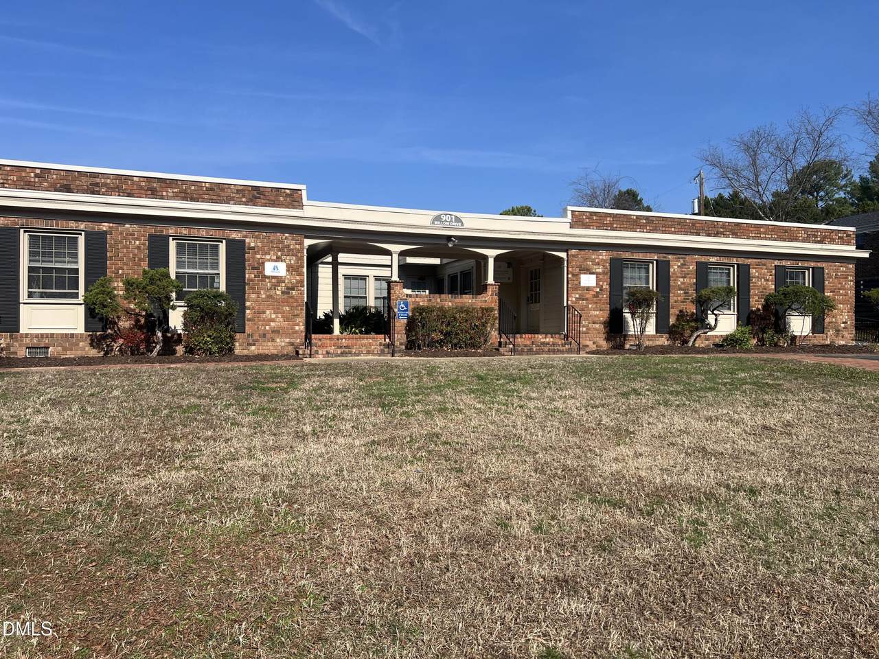 901 Willow Drive - Photo 1