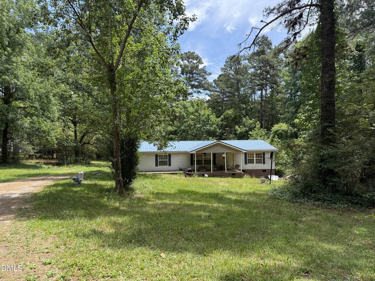 4749 Buckhorn - Photo 1