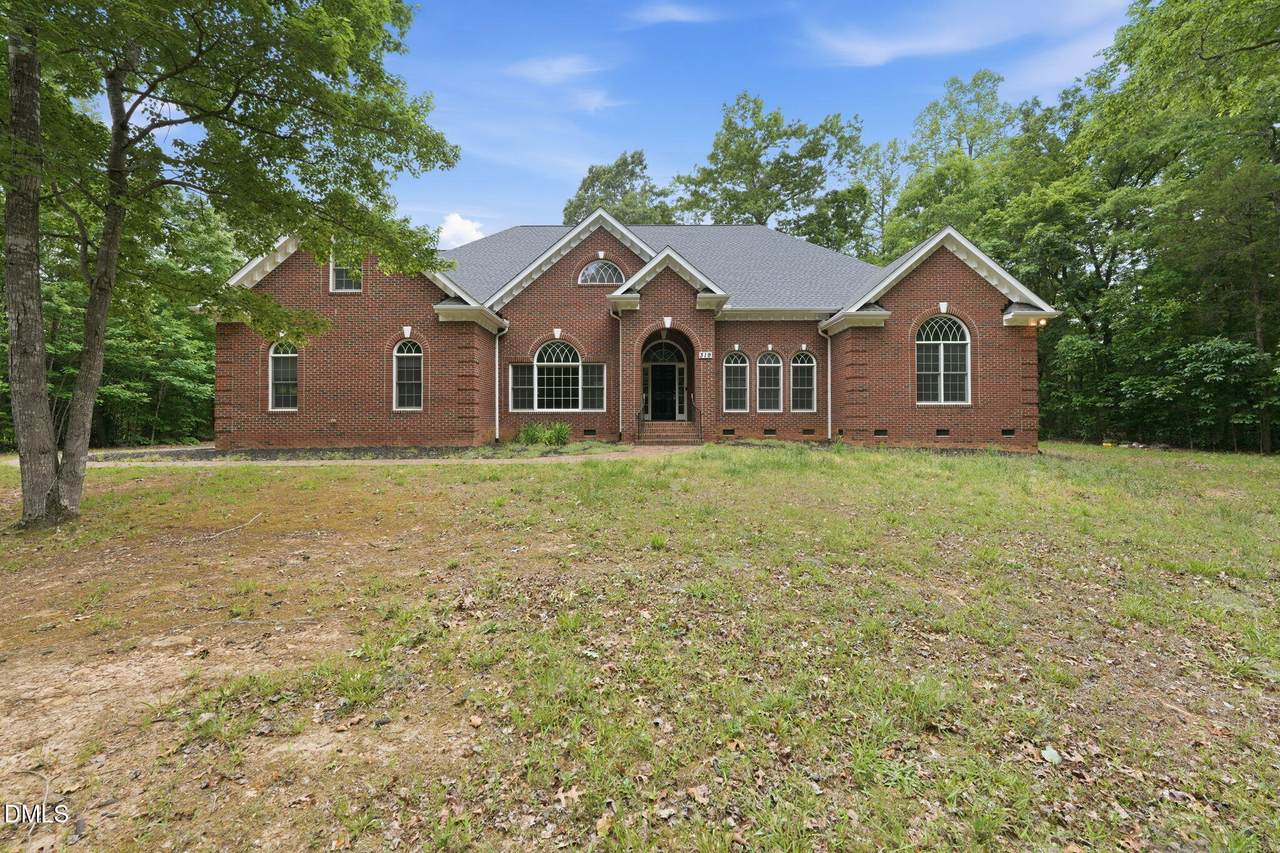319 Triple Creek Drive - Photo 1