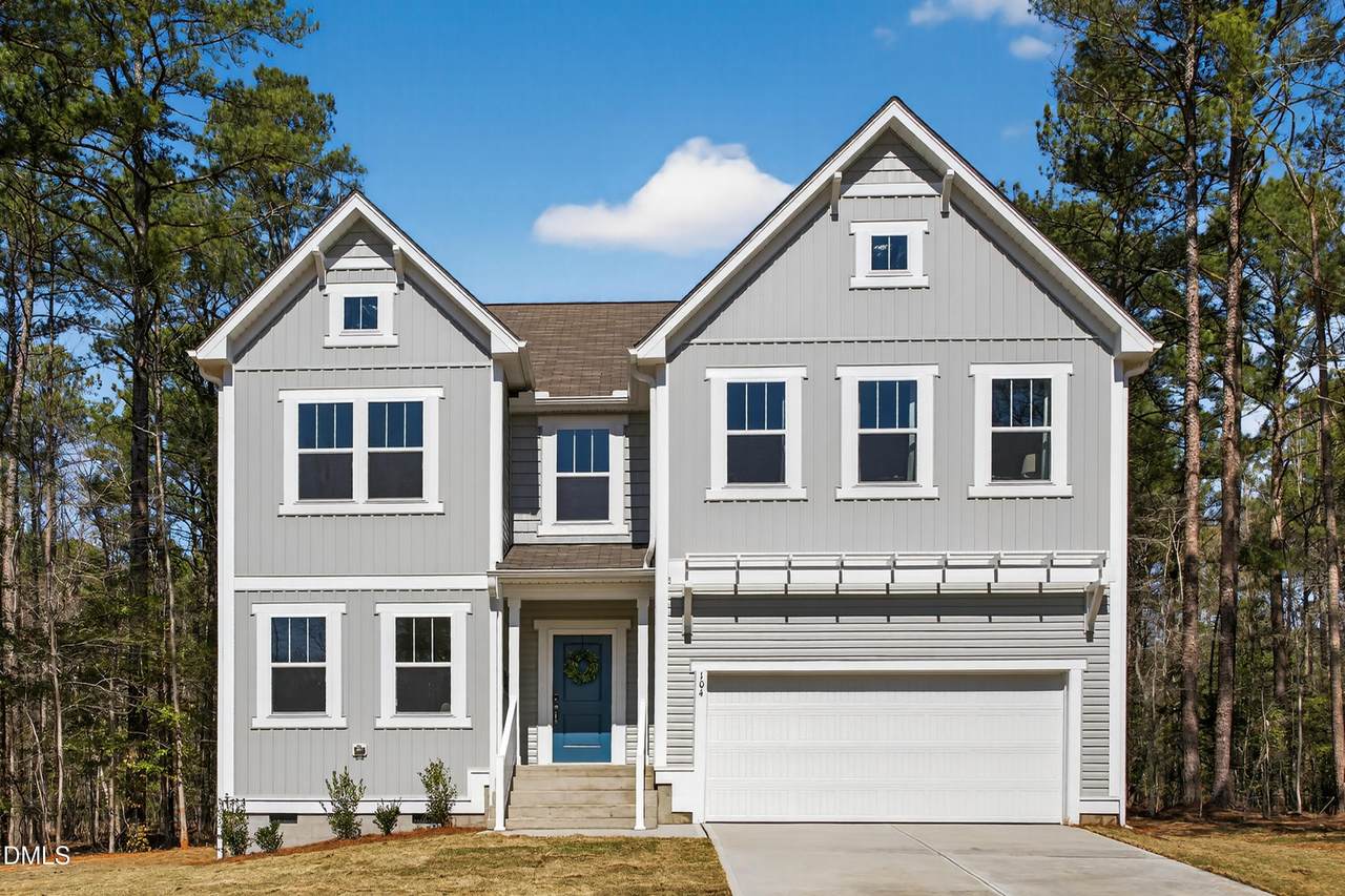 104 White Horse Drive - Photo 1