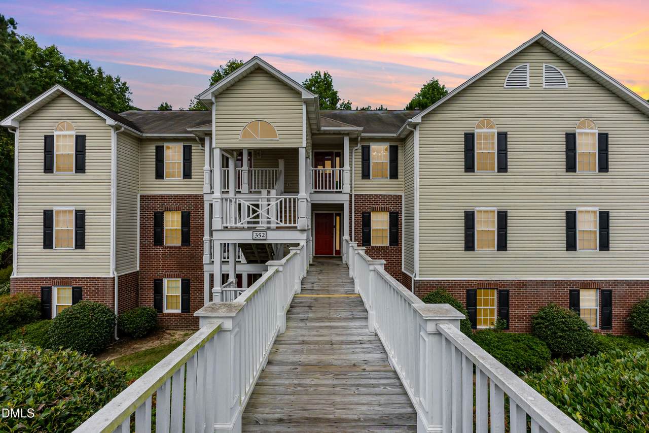 352 Bubble Creek Court - Photo 1
