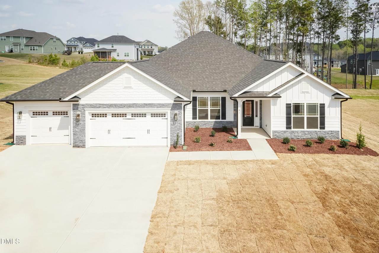 104 Galway Road - Photo 1