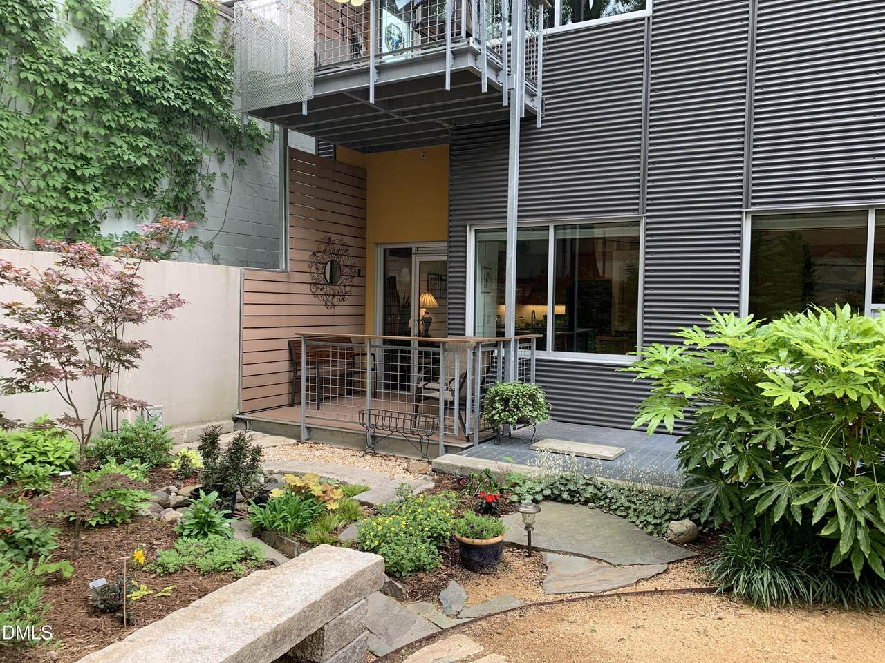 130 Hunt Street - Photo 1