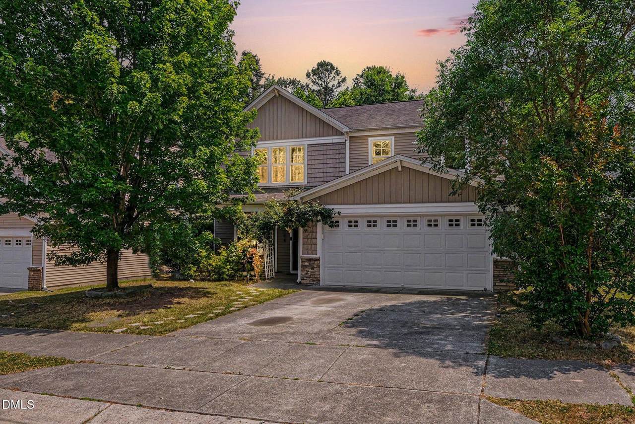 4418 Stonewall Drive - Photo 1