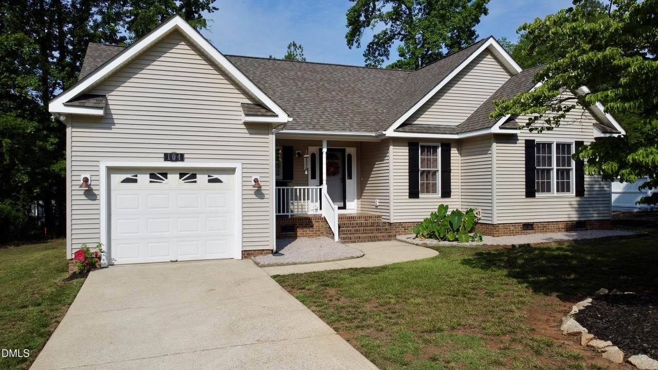 104 Kiowa Cove - Photo 1