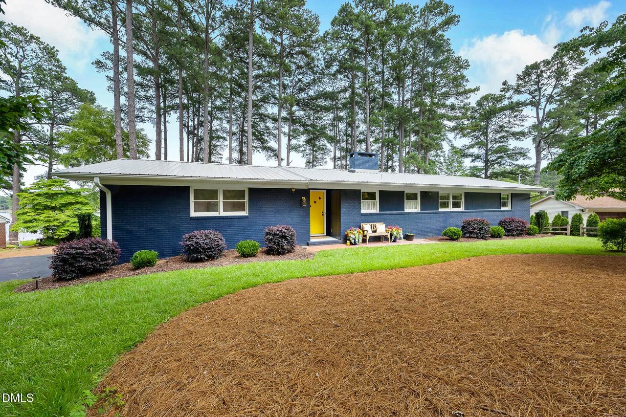 172 Pine Ridge Drive - Photo 1