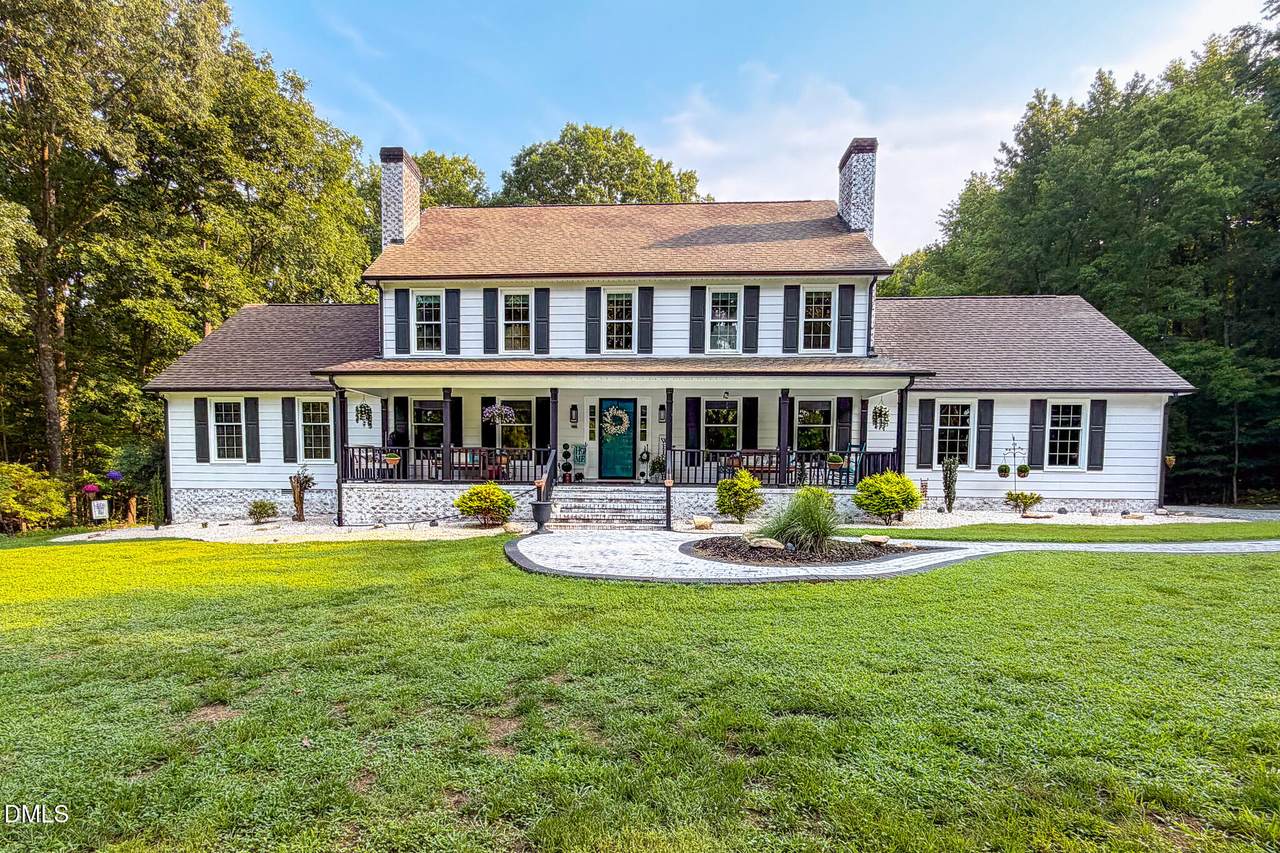 947 Old Salem Road - Photo 1