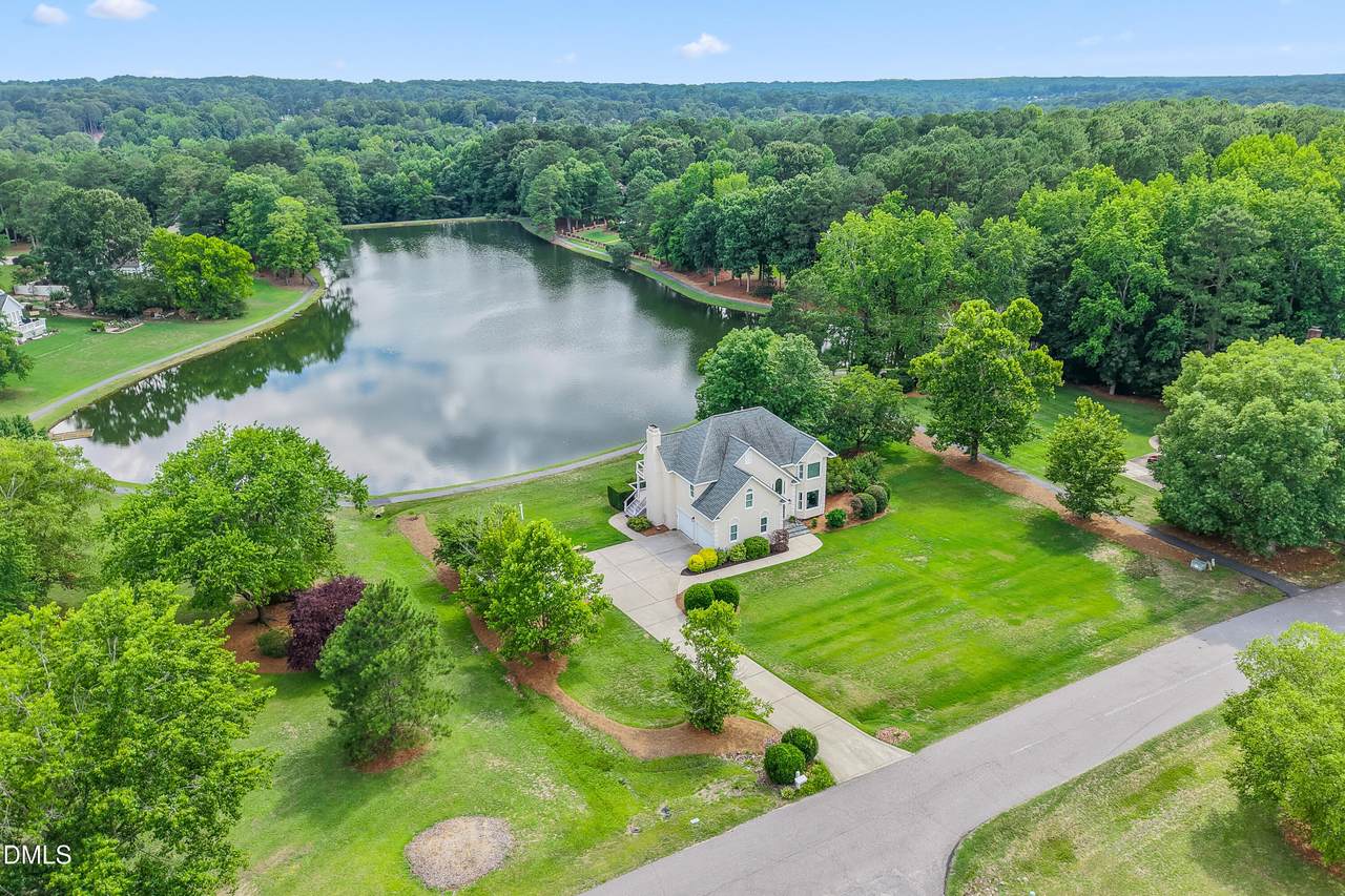 3412 Queen Ann Drive - Photo 1