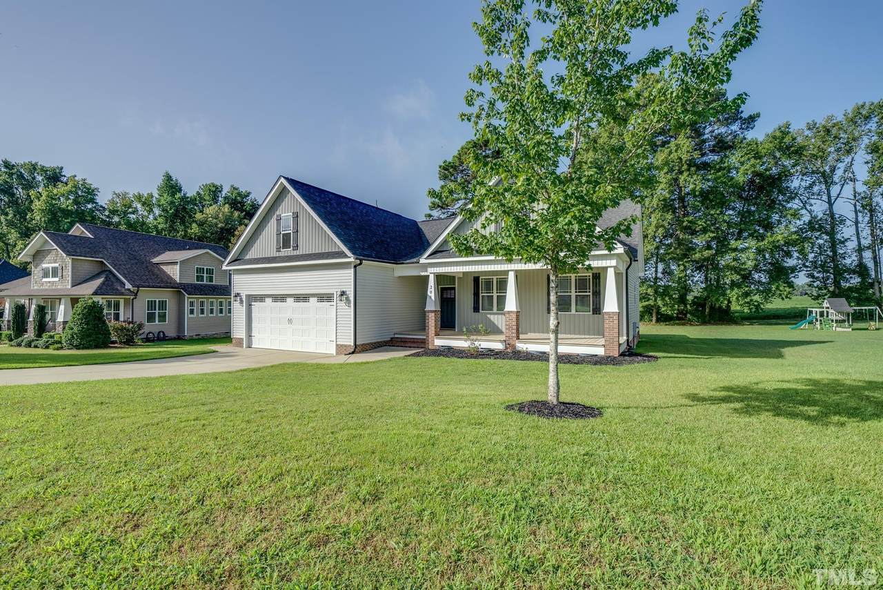 208 Braddock Drive - Photo 1