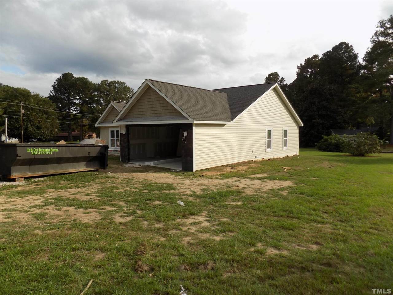 124 Grifford Drive - Photo 1