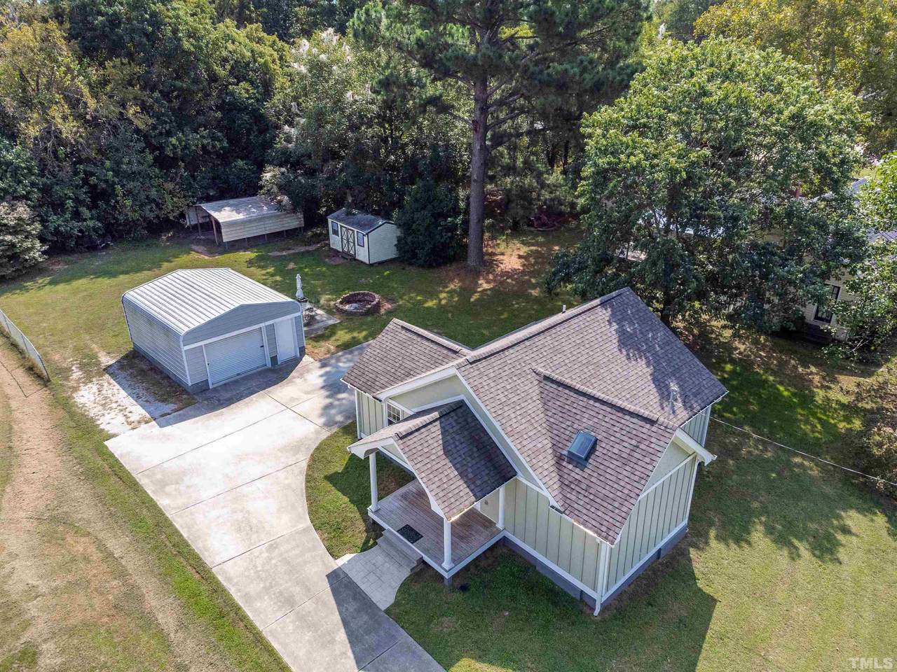 409 Hilltop Avenue - Photo 1