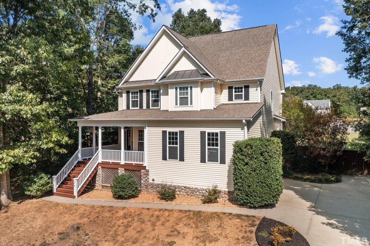 678 Ruth Circle - Photo 1