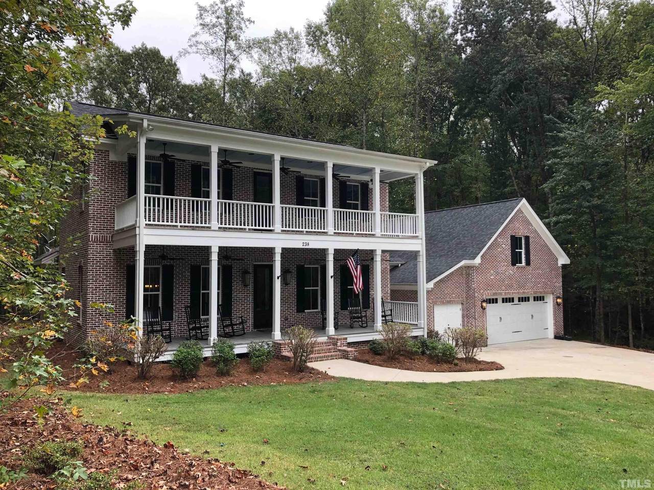 238 Alamo Court - Photo 1