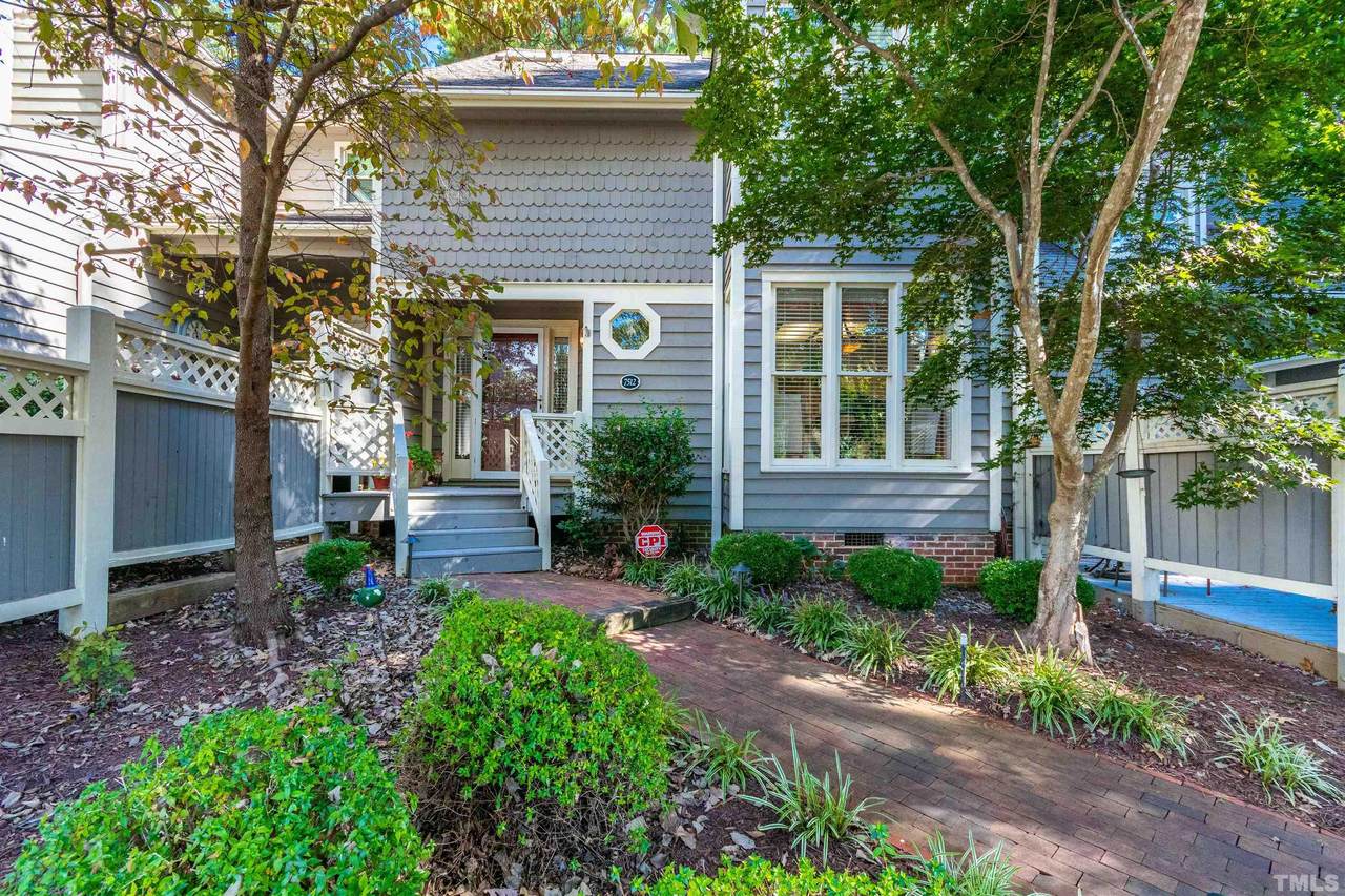 7512 Wellesley Park - Photo 1