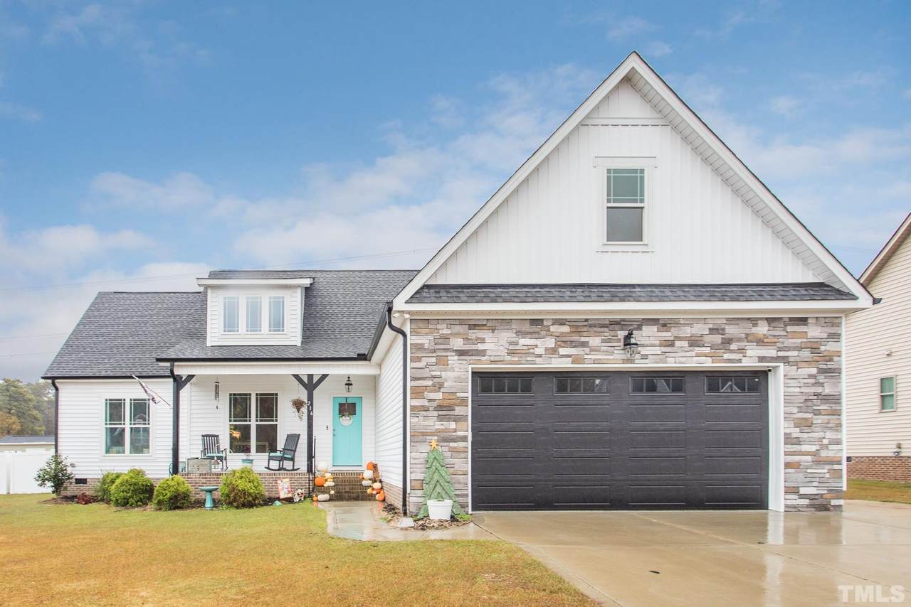 216 Jacqueline Drive - Photo 1