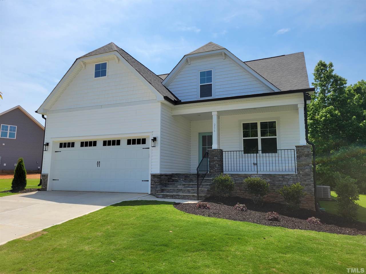206 Cambridge Way - Photo 1