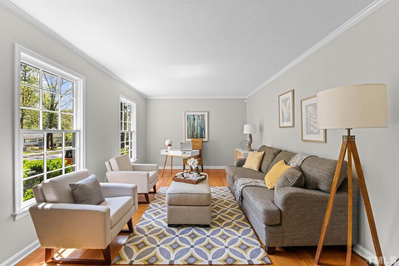 1417 Elberon Place - Photo 1