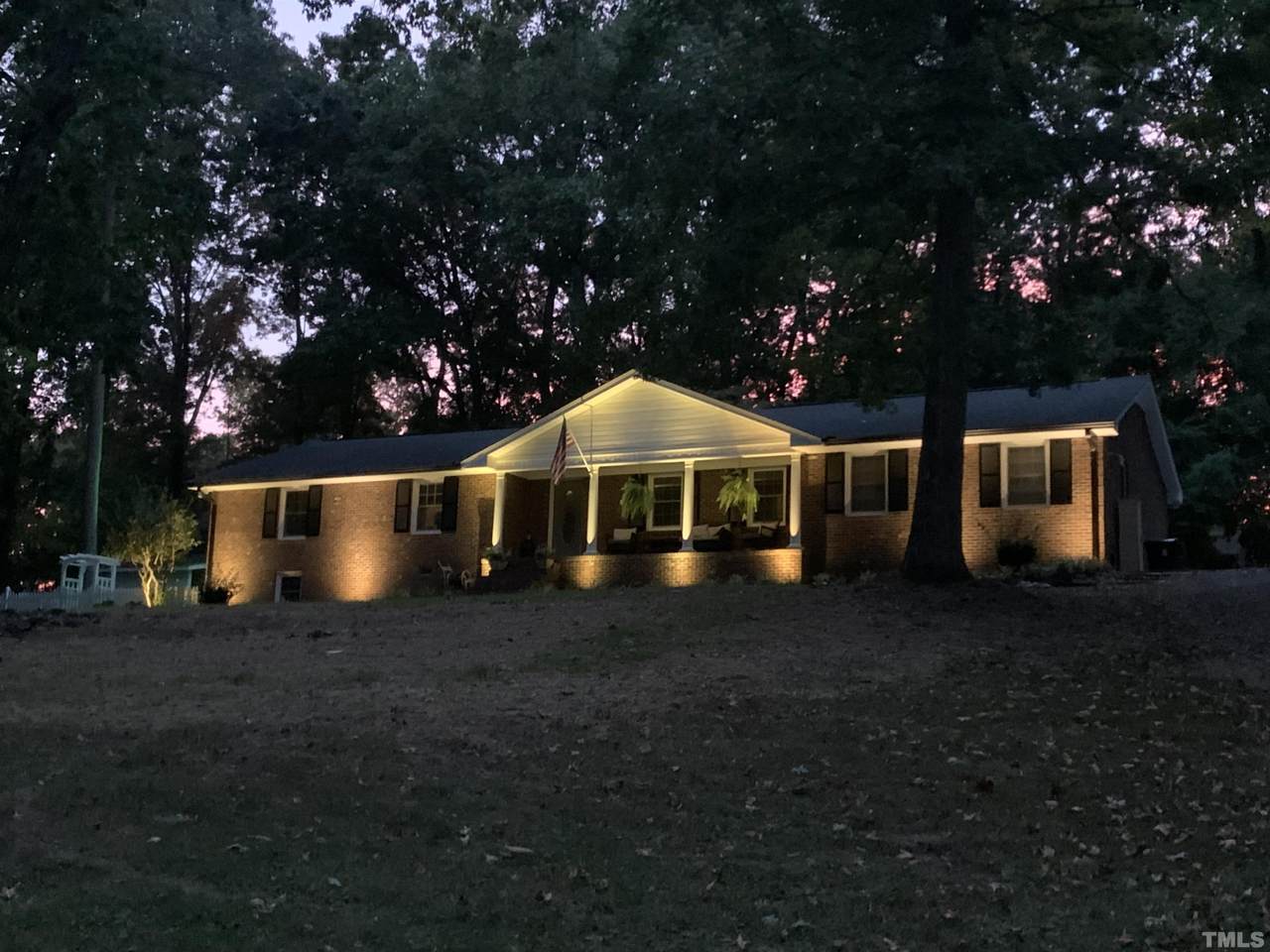 206 Holly Drive - Photo 1