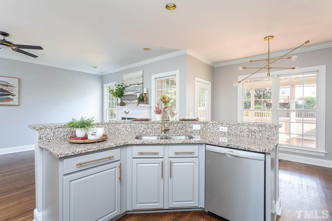 1324 Pendula Path - Photo 1