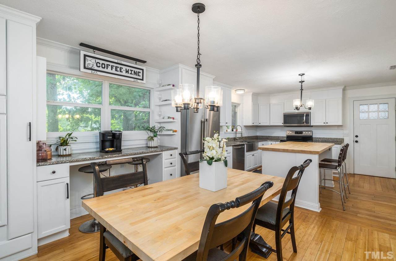 508 Pineywood Road - Photo 1