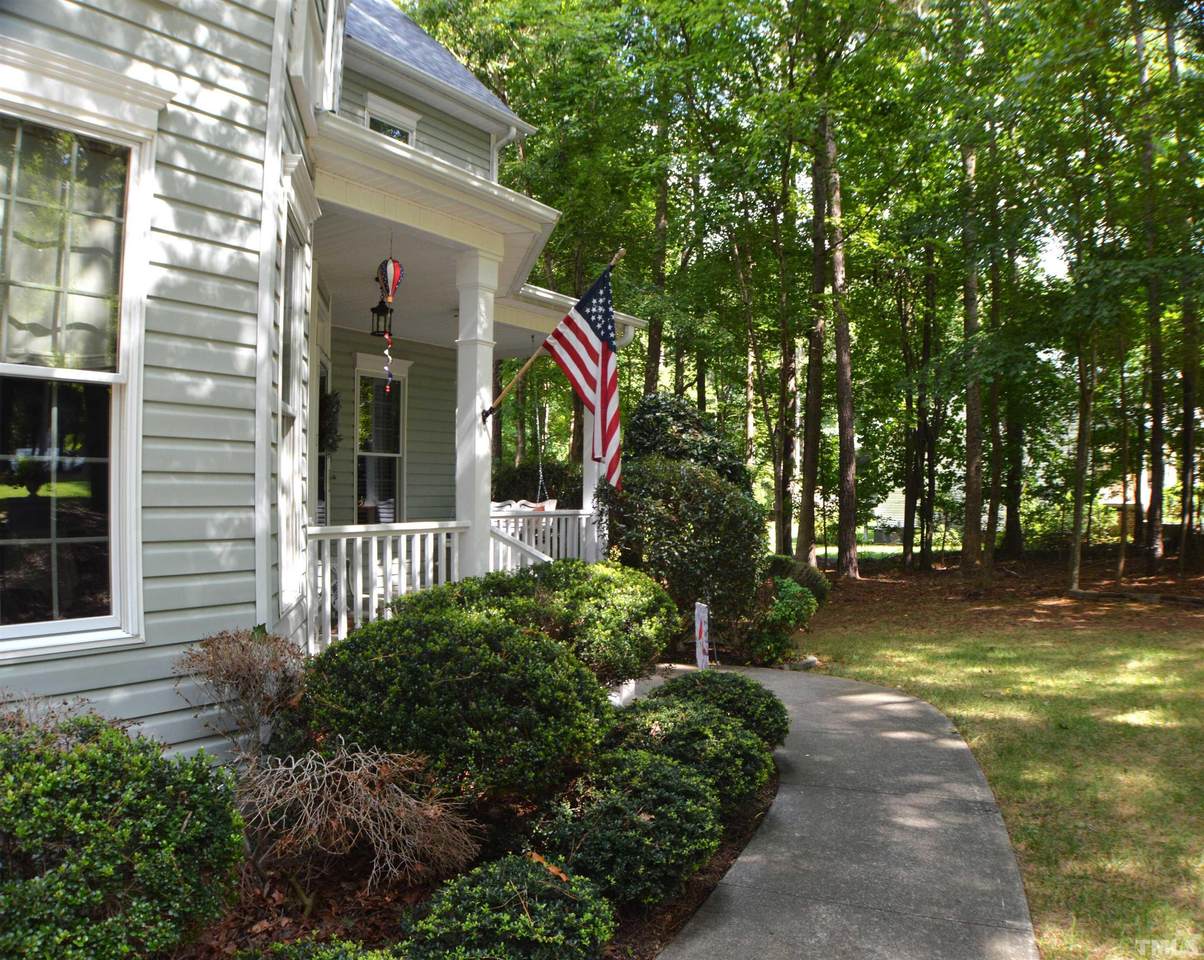 40 Highview Drive - Photo 1