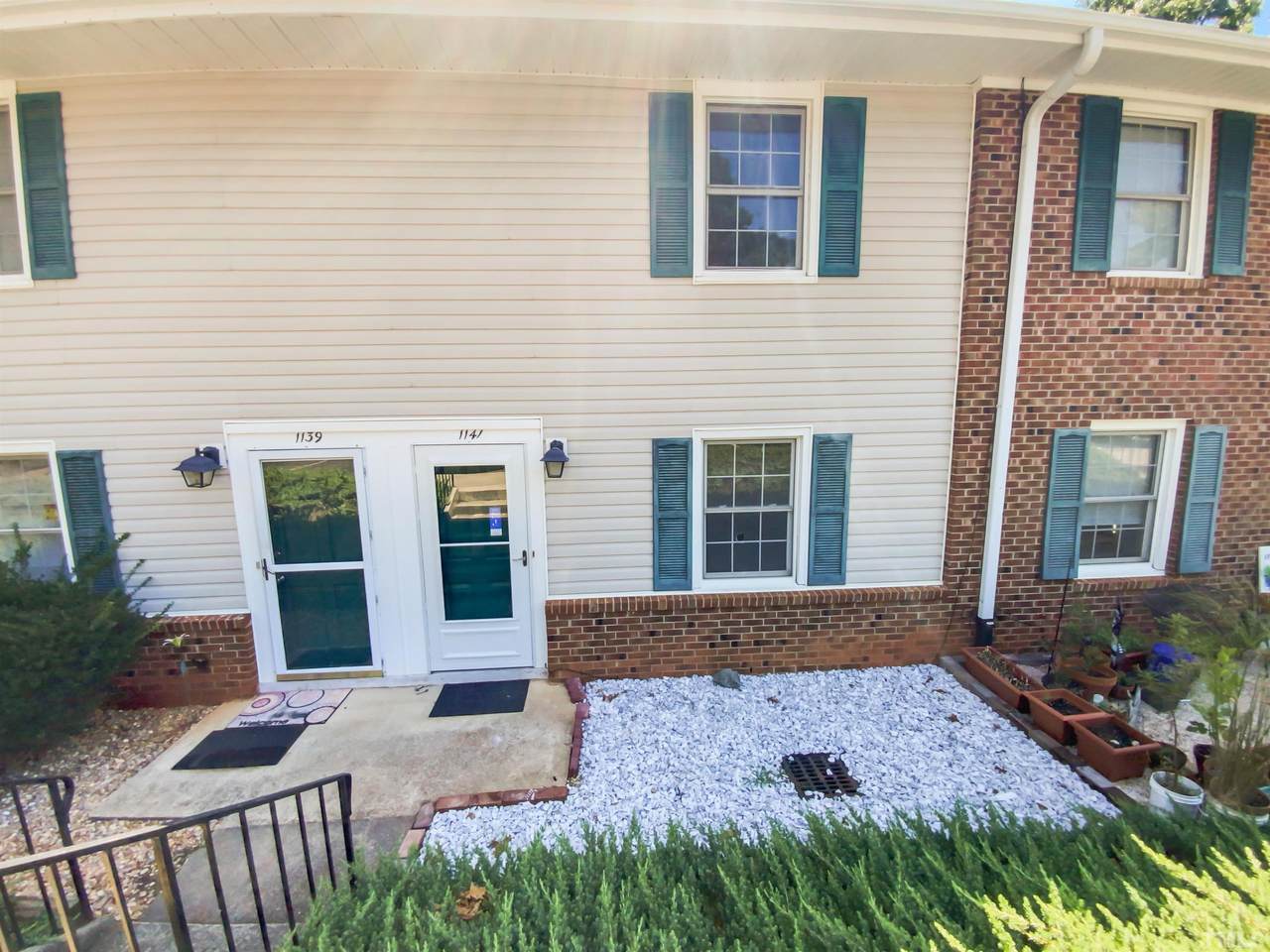 1141 Nottingham Circle - Photo 1