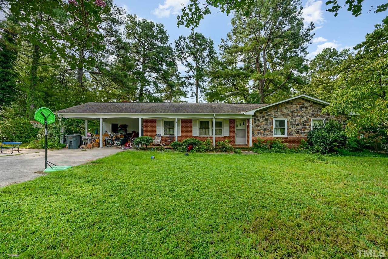 109 Edgewood Drive - Photo 1