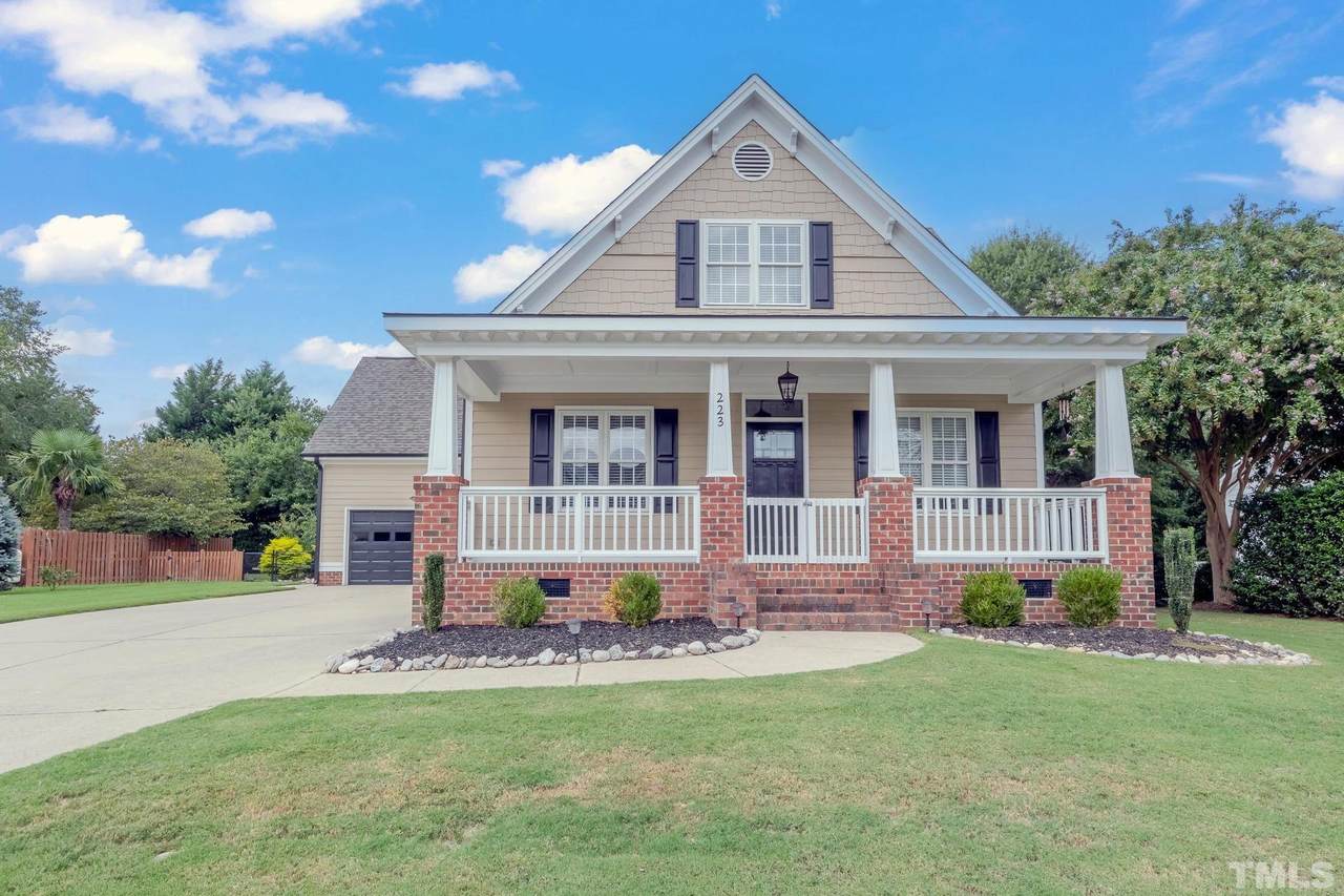 223 Kintyre Drive - Photo 1
