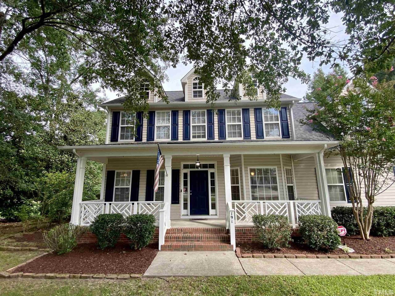 191 Galloway Drive - Photo 1